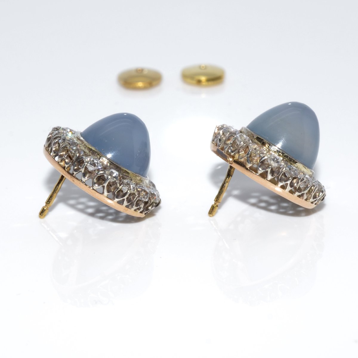 Boucles d'oreilles calcédoine et diamants-photo-1