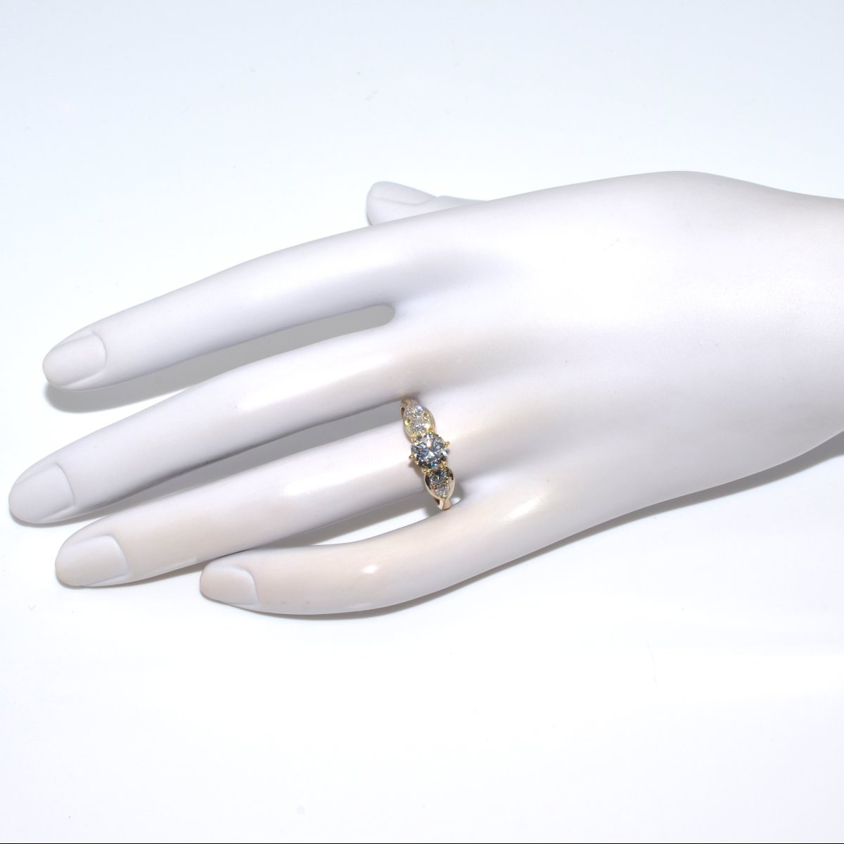 Bague solitaire diamant-photo-1