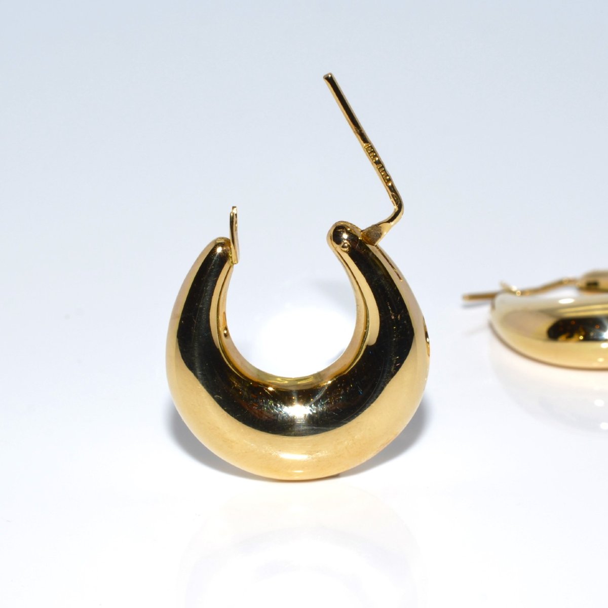 Gold Earrings-photo-2