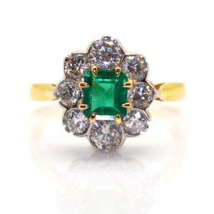 Diamond And Emerald Pompadour Ring