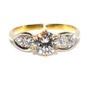 Bague solitaire diamant