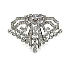 Clip De Revers Art Deco En Diamants