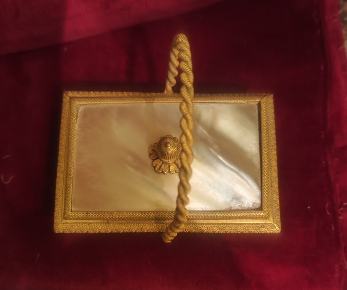 Basket In Gilded Bronze-photo-2