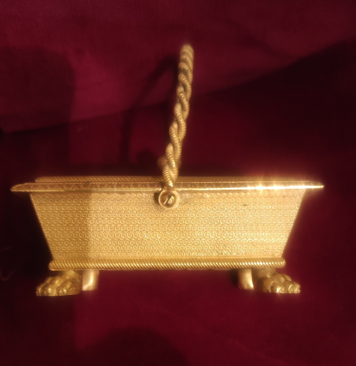 Basket In Gilded Bronze-photo-3