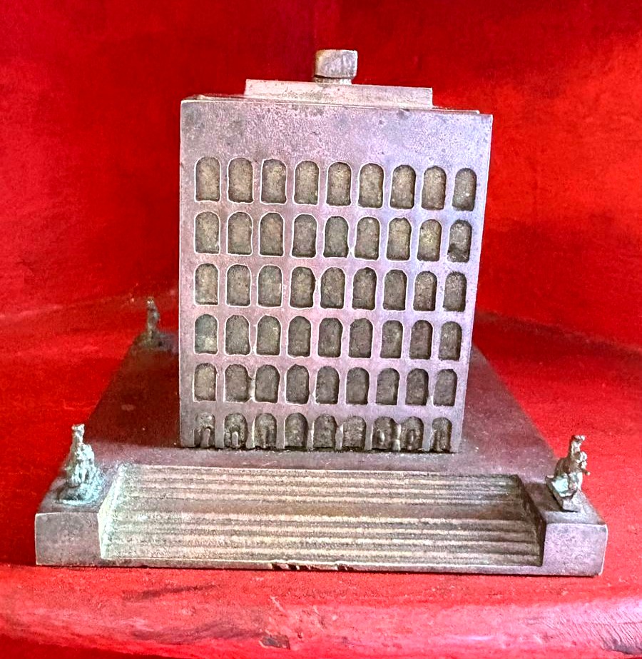 Palais Civiltà del Lavoro, Rome, EUR-photo-3