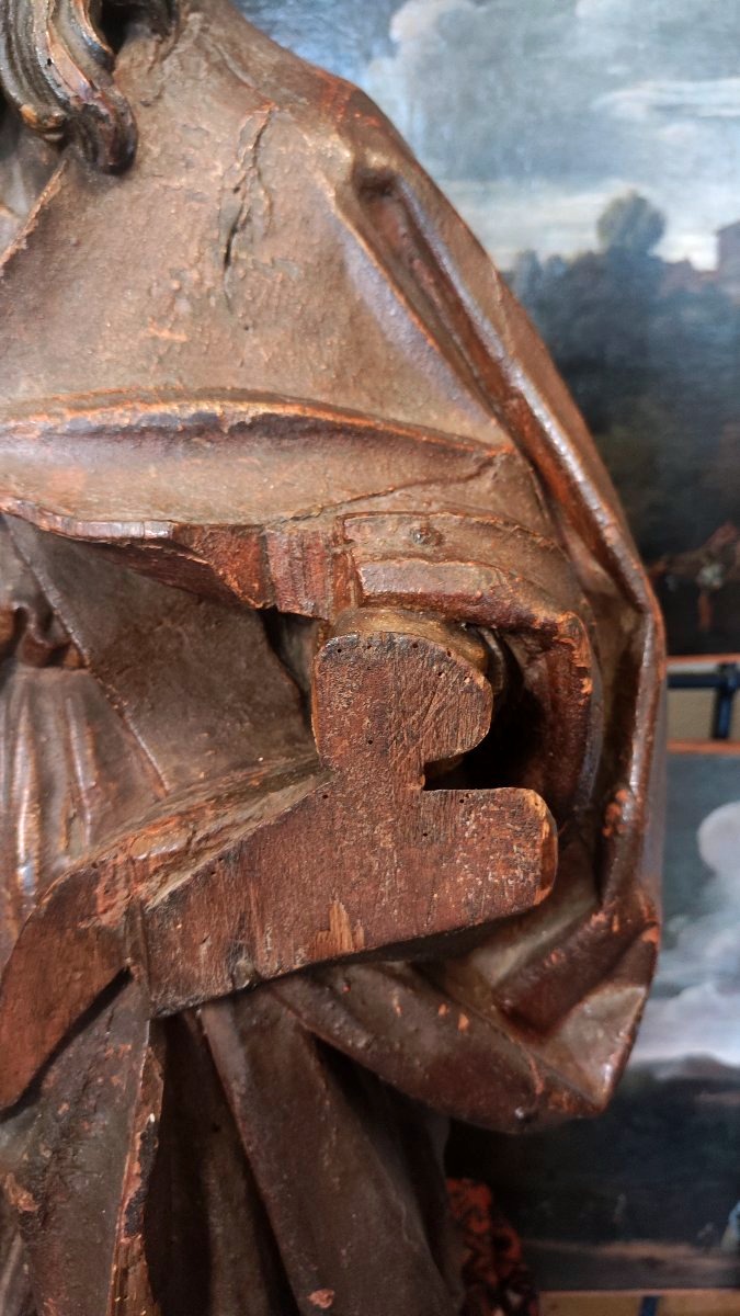 Wooden Sculpture-photo-1