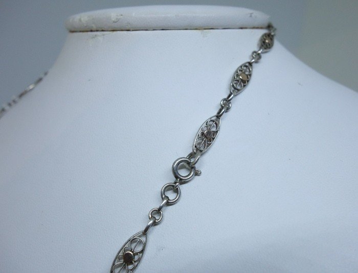 Two-tone Olive Mesh Silver Necklace, 1920-25.-photo-3