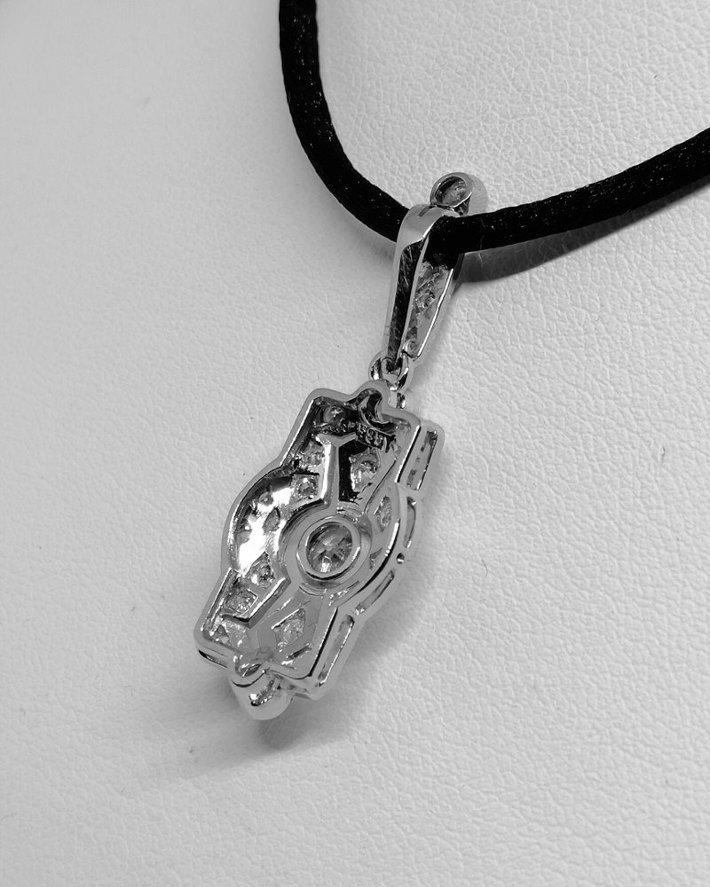 Pendentif Or Gris, Avec Pavage De Diamants, Vers 1930, Art Déco.-photo-4