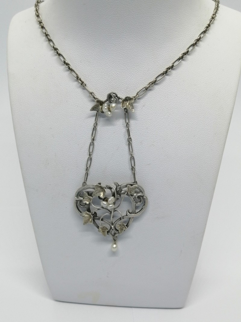 Collier, Motif De Lierre, Perles Fines Baroque,  Modèle Typique De l'Art Nouveau, Vers 1880.