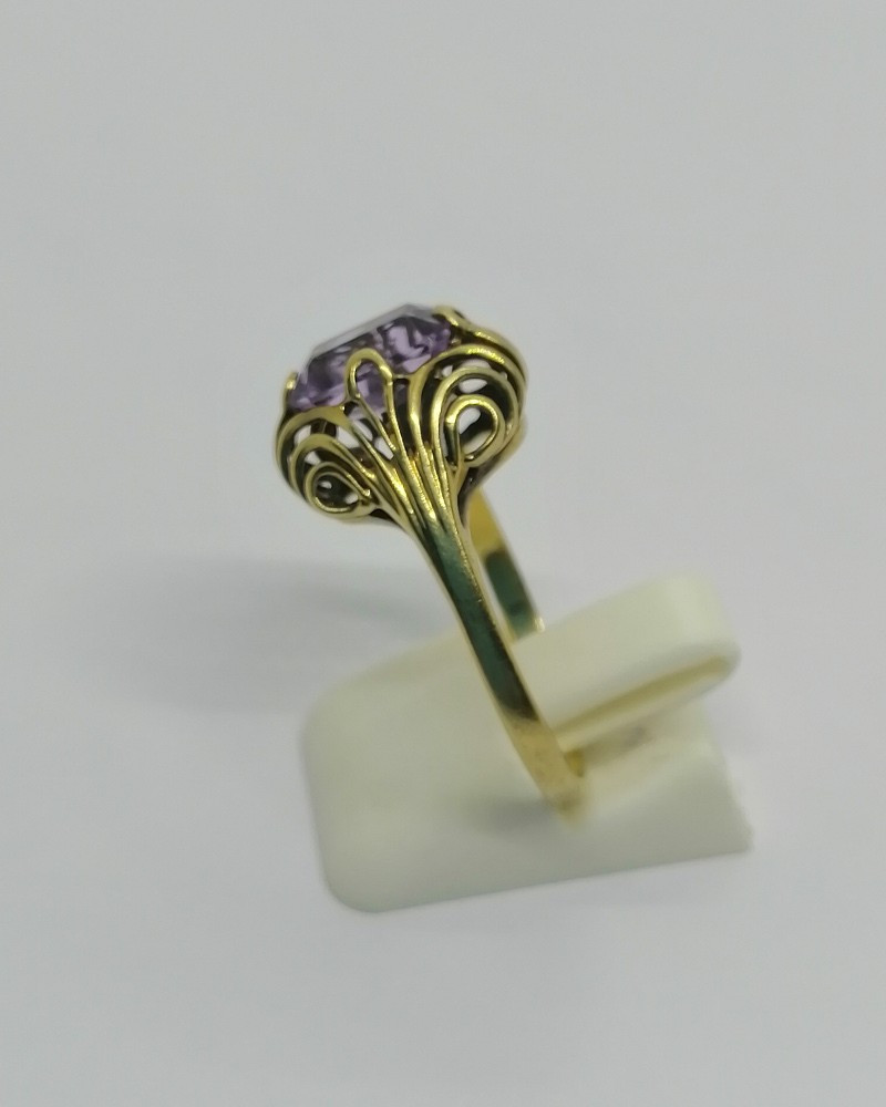 Bague alliage d'or 8ct, avec améthyste naturelle facettée, vers 1900-20.-photo-2