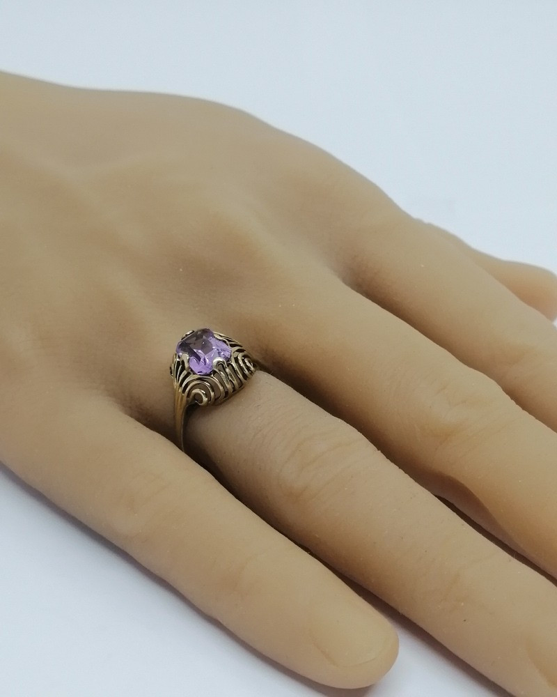Bague alliage d'or 8ct, avec améthyste naturelle facettée, vers 1900-20.-photo-1