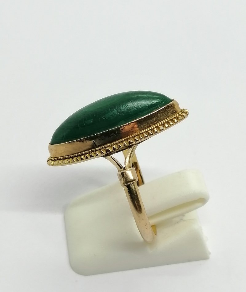 Gold Ring, Teardrop-shaped With A Natural Malachite Cabochon, 1920.-photo-2
