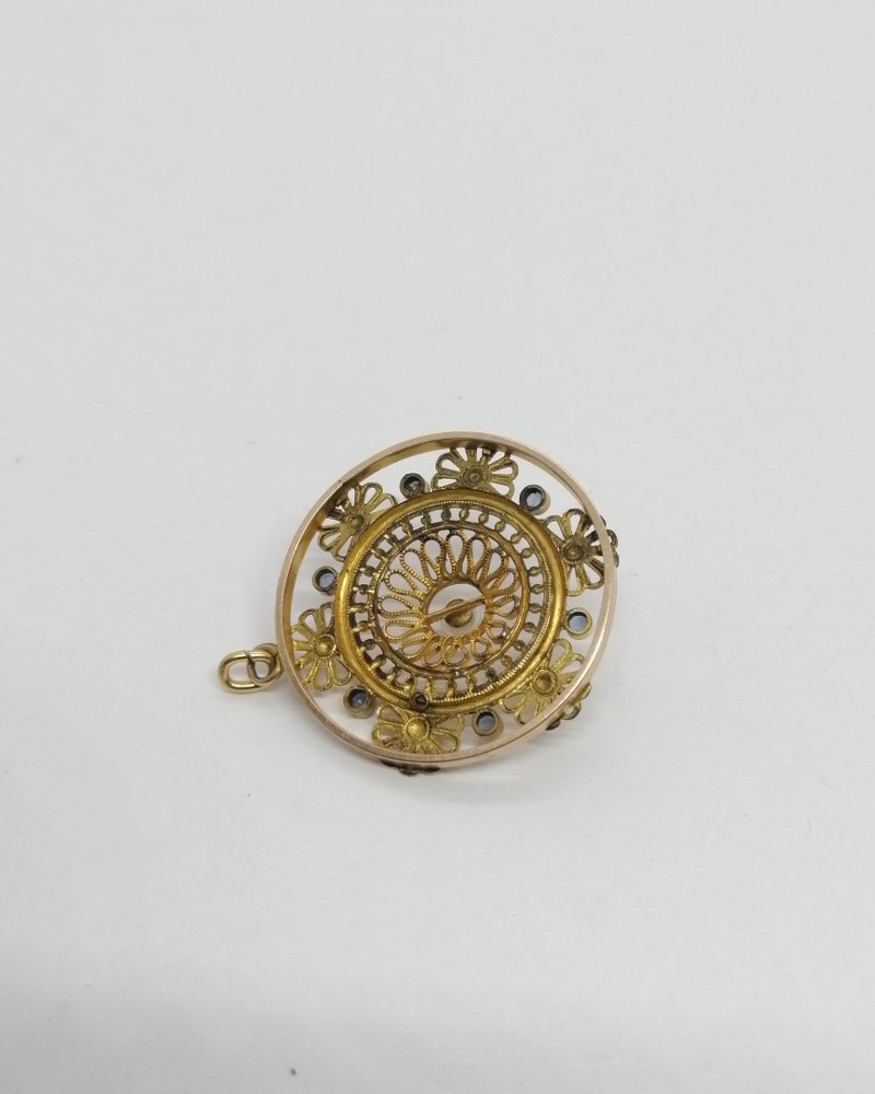 Pendentif plaqué or, ajouré, sertie de pierres bleu et perle d'imitation, 1925-30.-photo-3