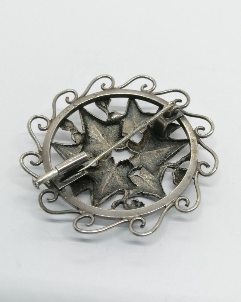 Silver Brooch, Round And Openwork, Depicting Ivy And Its Leaves, Signed, Circa 1930.-photo-3
