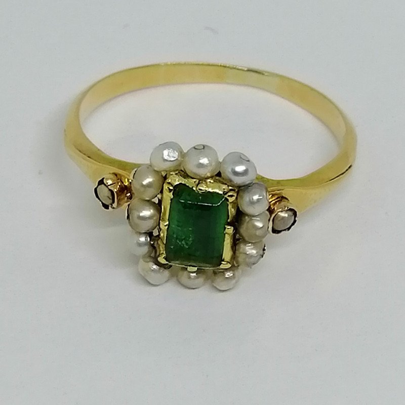 Bague Ancienne En Or, émeraude Et Perles Fines.-photo-2