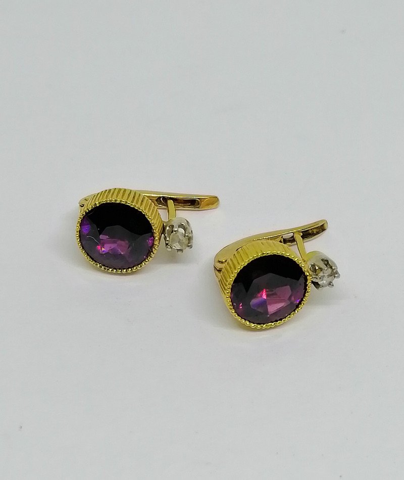 Pair Of Earrings In Yellow Gold, And Superb Garnets.-photo-2