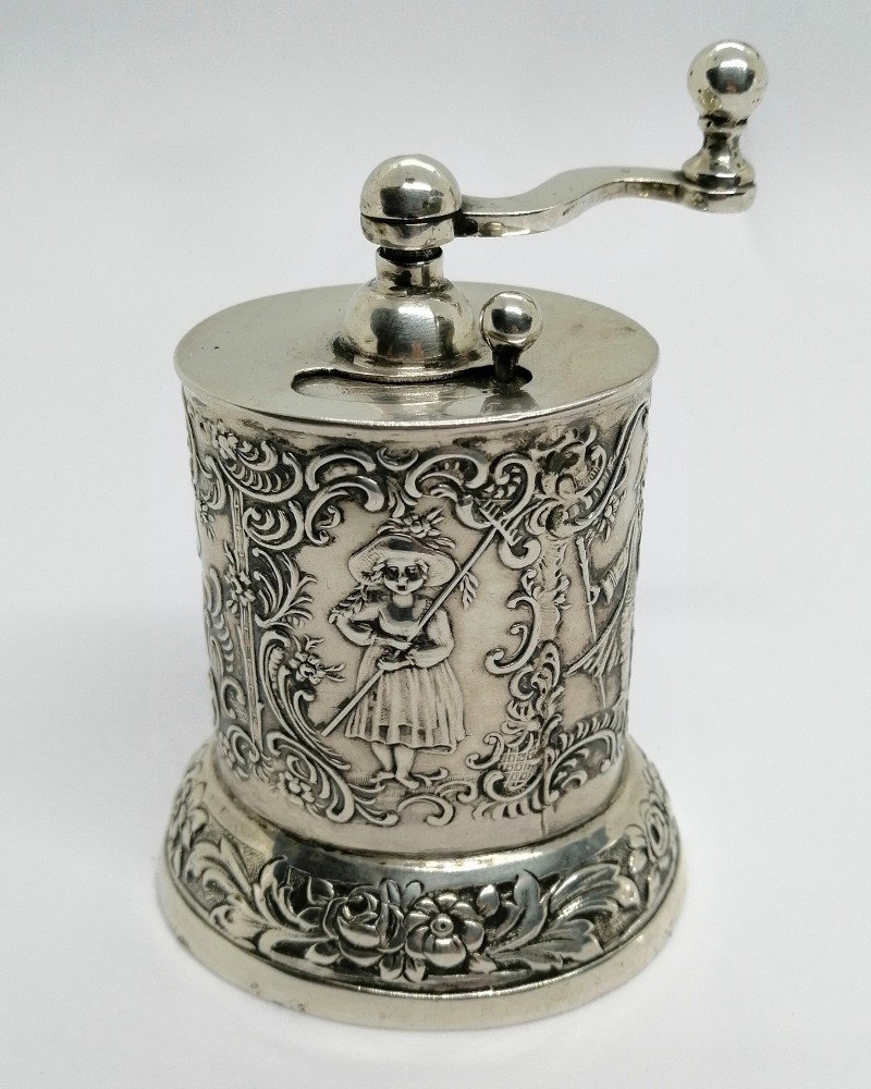 Moulin à Poivre En Argent Massif, Allemand, Hanau 1900-20.