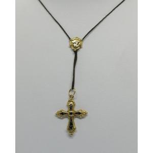 Petit collier en or, croix émaillée et monture en cheveux tressés, Epoque Empire,1809-1819.