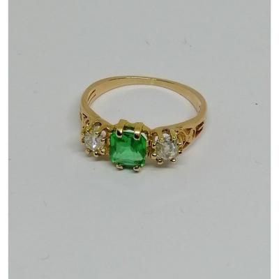 Gold Diamond And Emerald Ring.