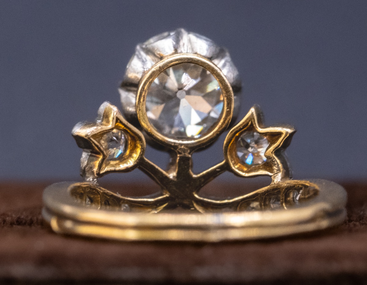 Duchess Ring In Gold And Platinum-photo-3