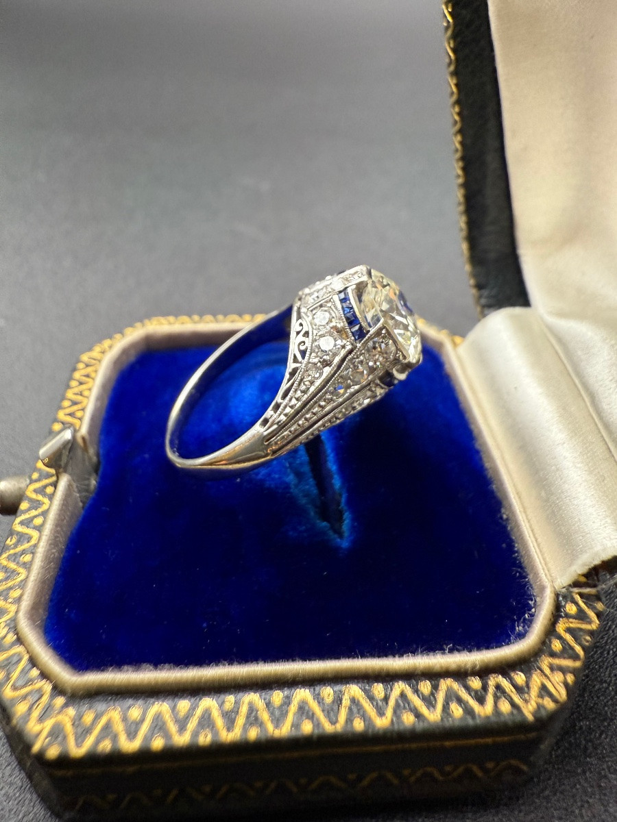 Bague ancienne en or blanc, diamant et saphirs – vers 1910. -photo-4