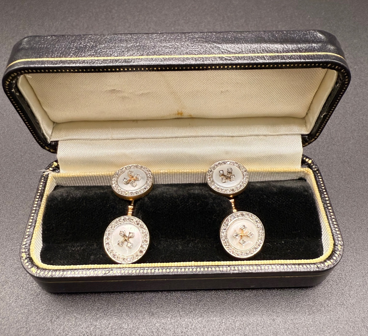 Pair Of Gold Collar Buttons – 1900s Period.