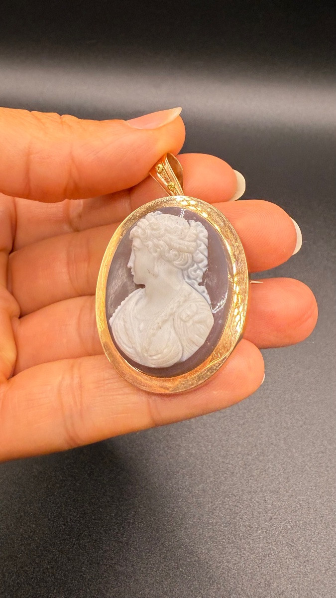 Antique 18k Gold Cameo – Pendant And Brooch.-photo-1