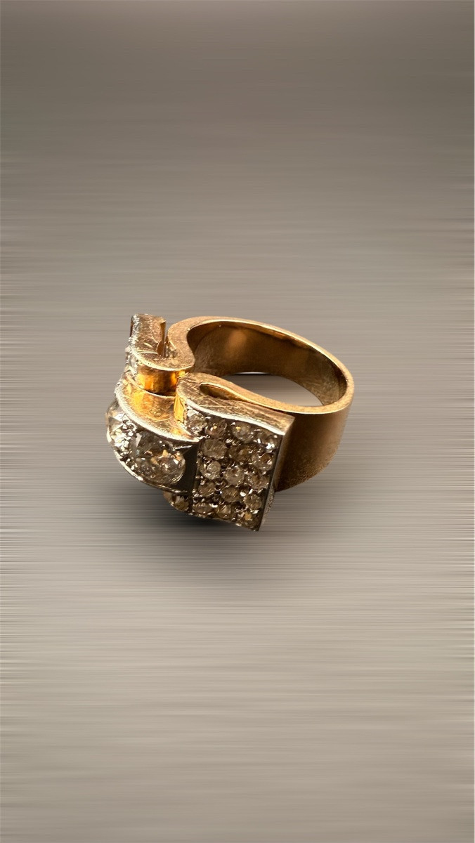 Bague Tank “Pont à livre ouvert” en or 18k et diamants – vers 1940-photo-3