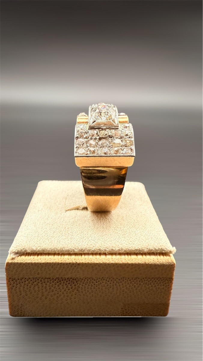 Bague Tank “Pont à livre ouvert” en or 18k et diamants – vers 1940-photo-3
