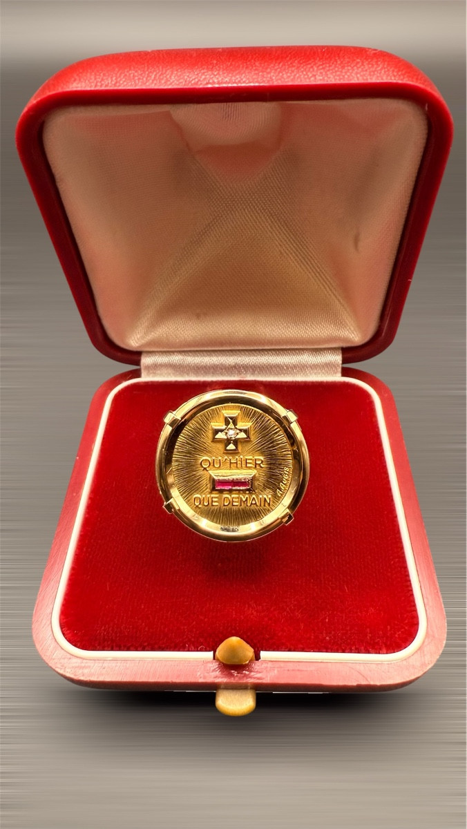 Bague d’Amour Augis vintage en or 18k (circa 1970).