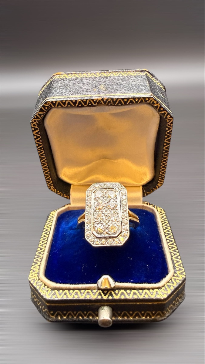 Art Deco Ring In 18-carat Gold And Diamonds