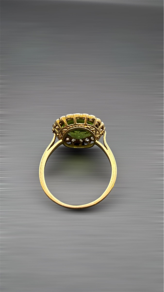 Belle époque Ring In 18-carat Gold, Peridot And Rose-cut Diamonds.-photo-3