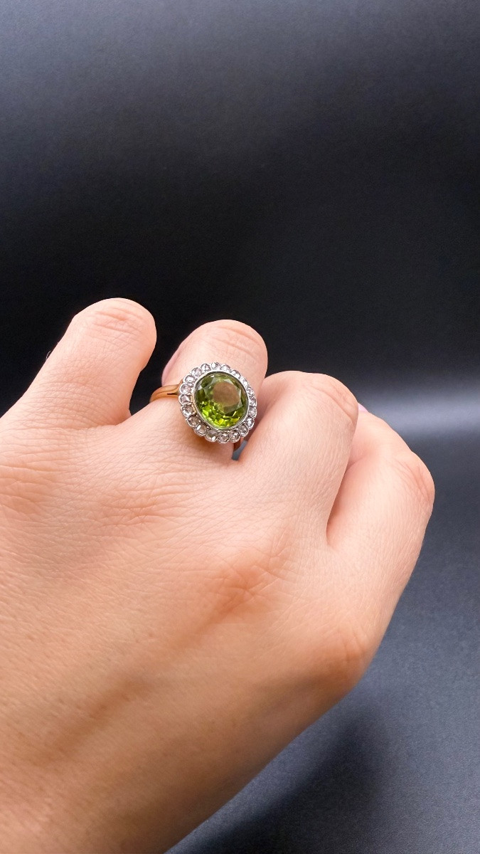 Belle époque Ring In 18-carat Gold, Peridot And Rose-cut Diamonds.-photo-4