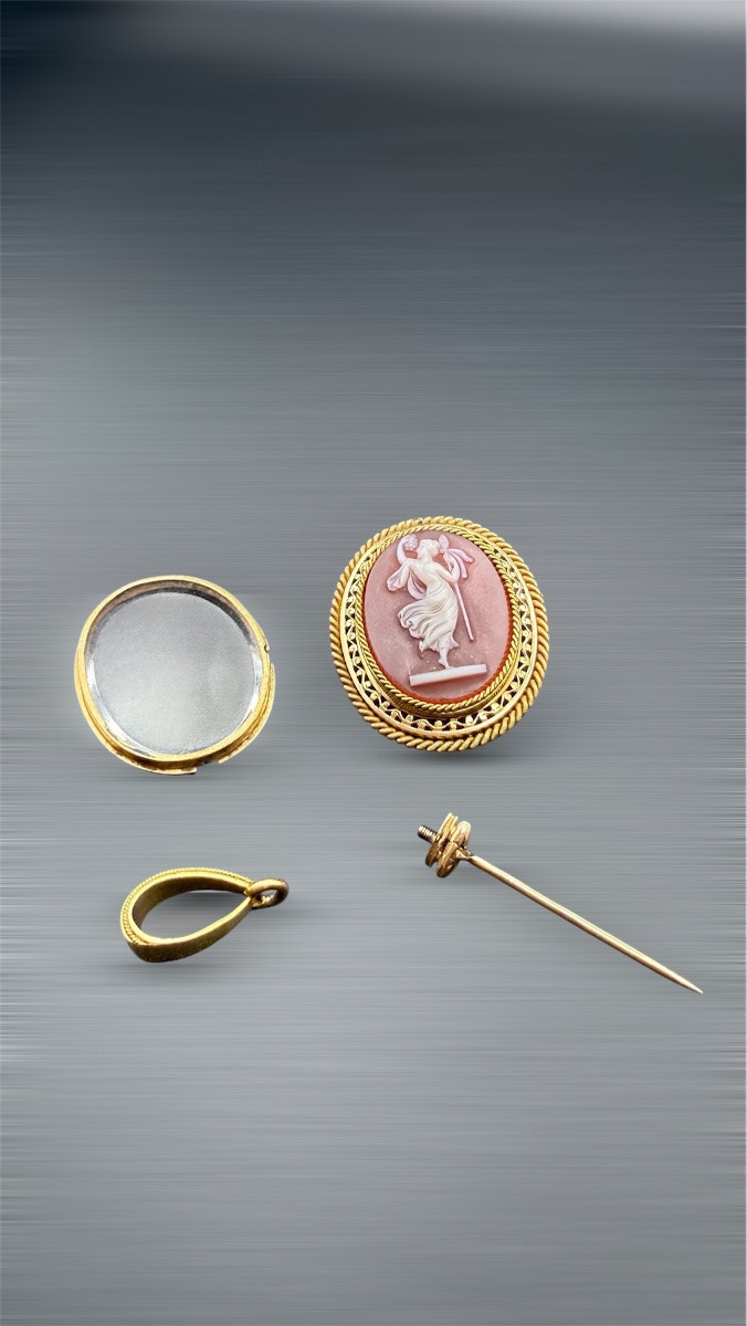 Camée en or 18 carats – broche et pendentif-photo-1