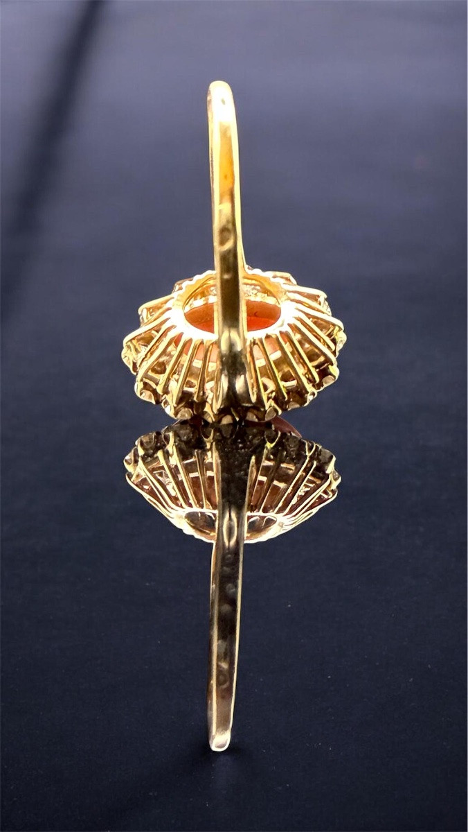 Vintage Ring In 18 Carat Yellow Gold, Coral And Diamonds - 1960s-photo-4