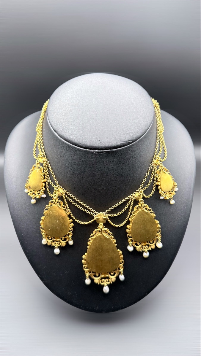 Collier draperie Qadjar en or jaune 18 carats et turquoises — XIXe siècle-photo-1