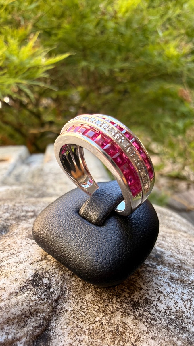 Art Deco Ring With Calibrated Rubies And Rose-cut Diamonds – 18-karat White Gold.-photo-4