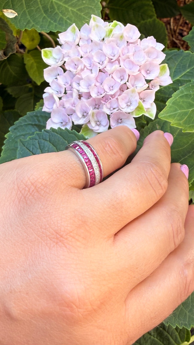 Art Deco Ring With Calibrated Rubies And Rose-cut Diamonds – 18-karat White Gold.-photo-2