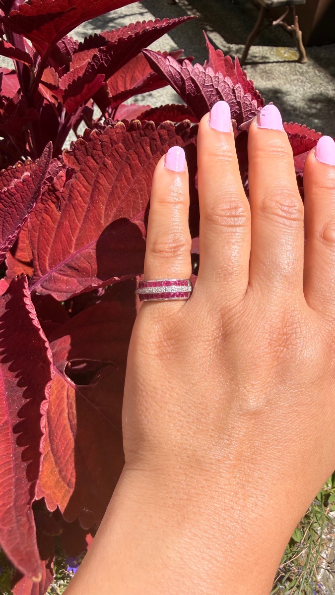 Art Deco Ring With Calibrated Rubies And Rose-cut Diamonds – 18-karat White Gold.-photo-3