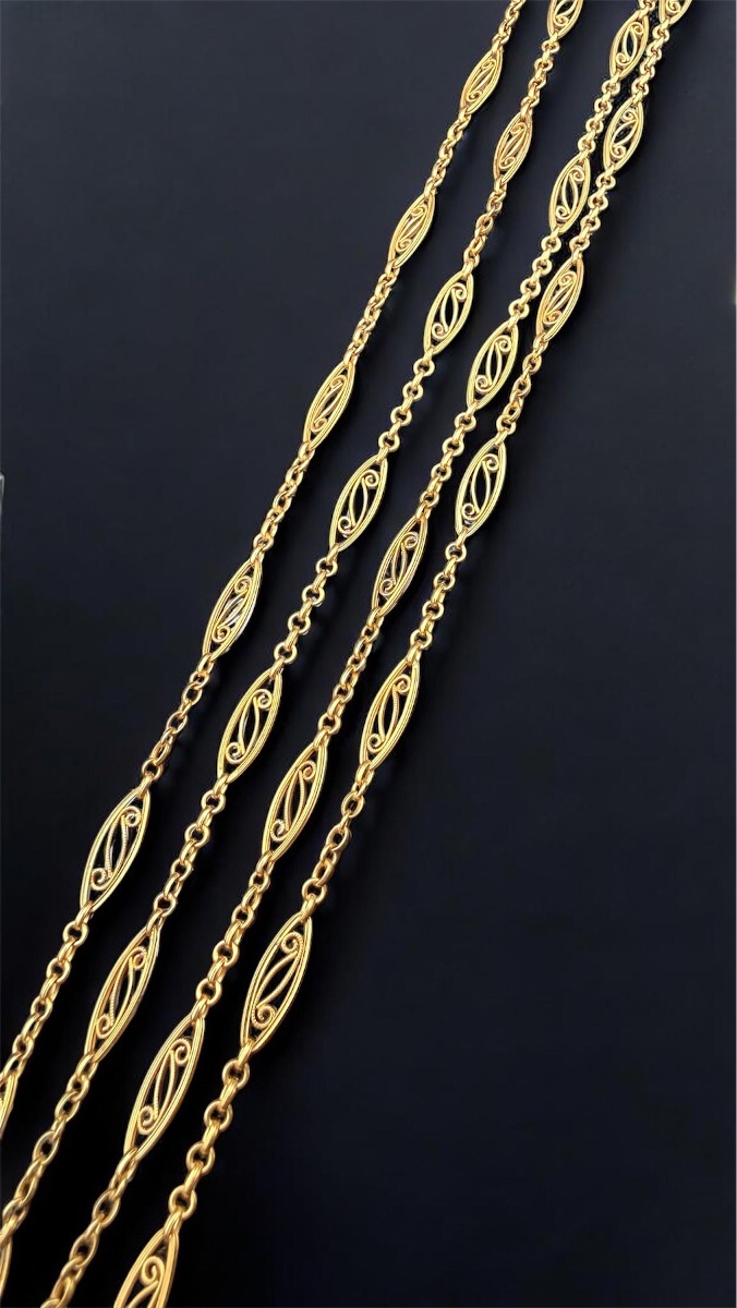 18-karat Yellow Gold Art Nouveau Necklace.-photo-3