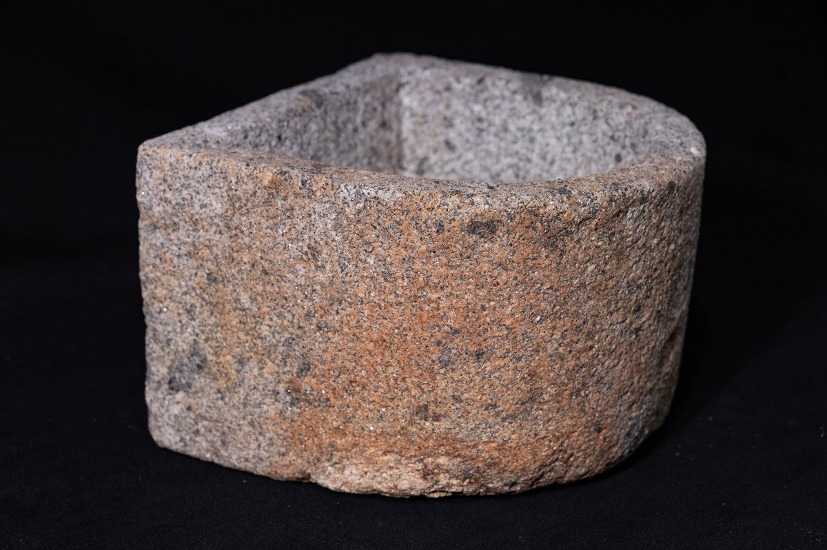Granite Dog Trough, Normandy XIXth Century