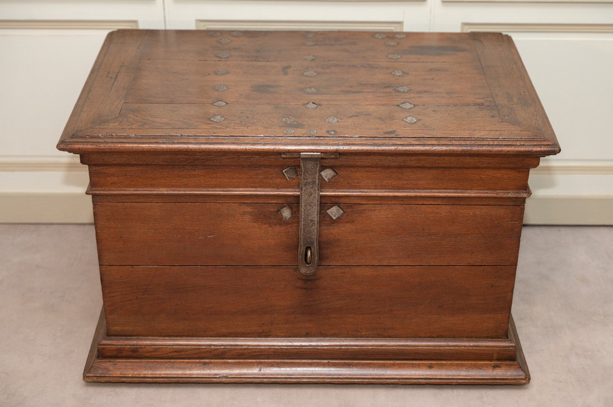 Robust Marine Chest