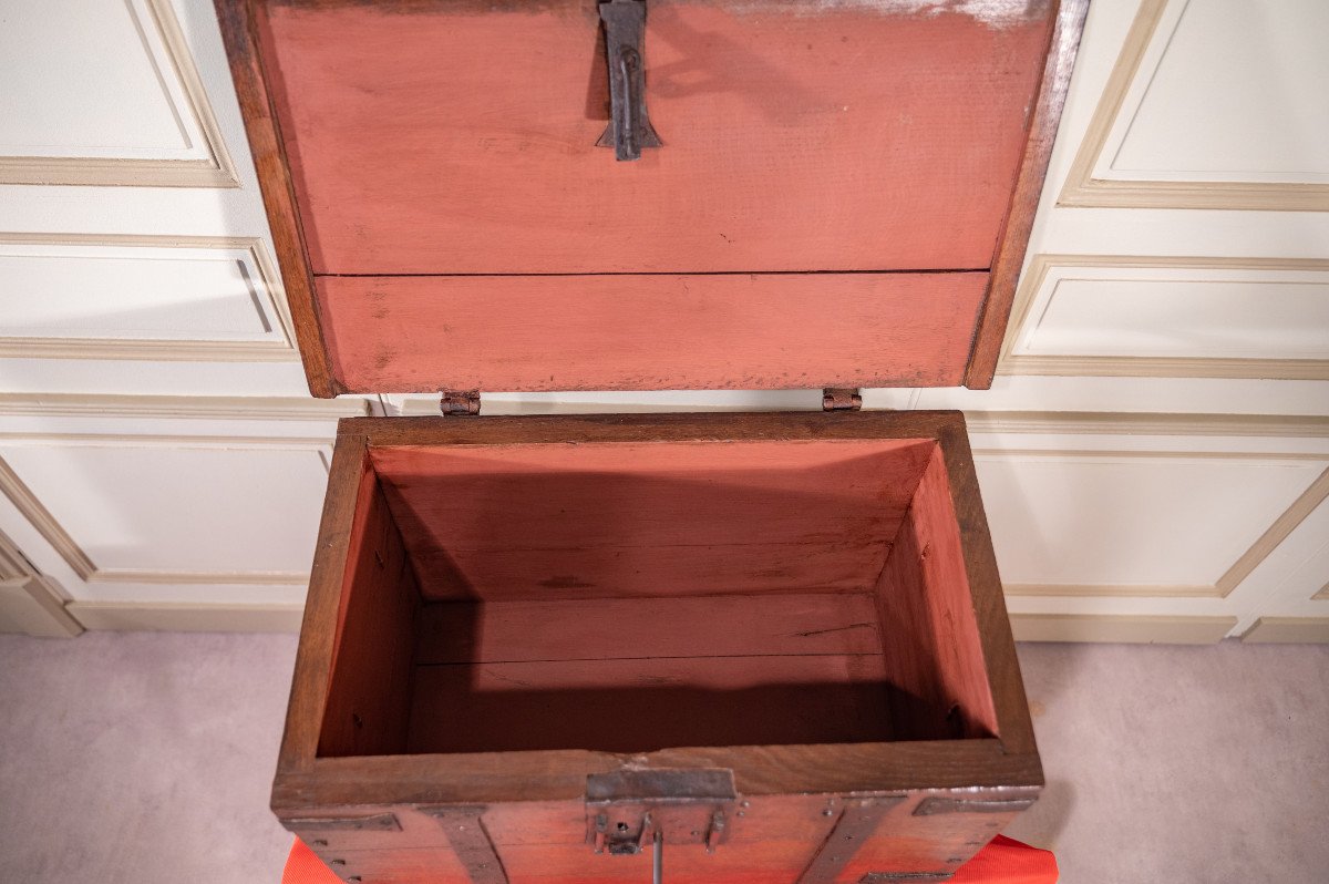 Oak Marine Chest, Late 17th Century-photo-4