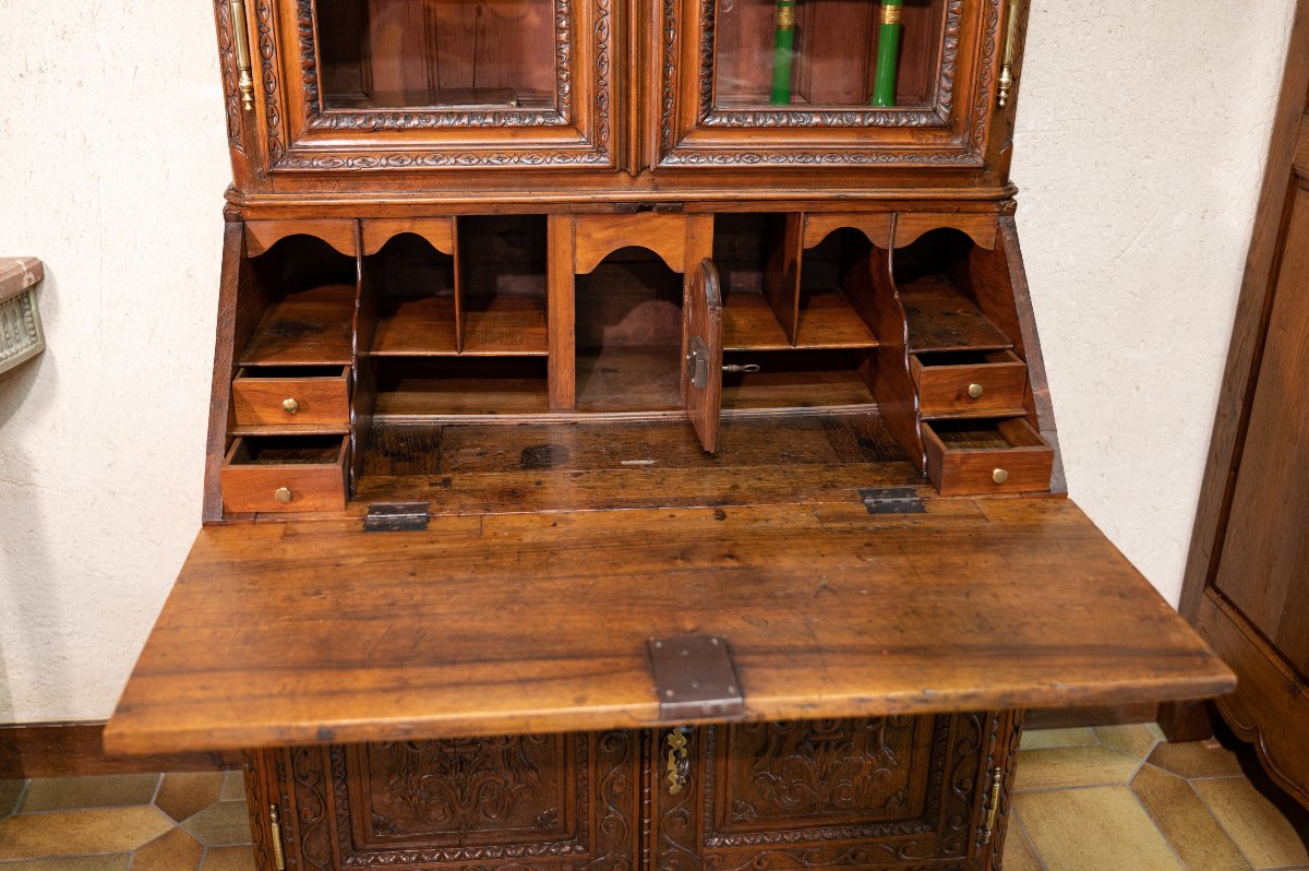 18th Century Walnut Chest Of Drawers From Nantes-photo-1