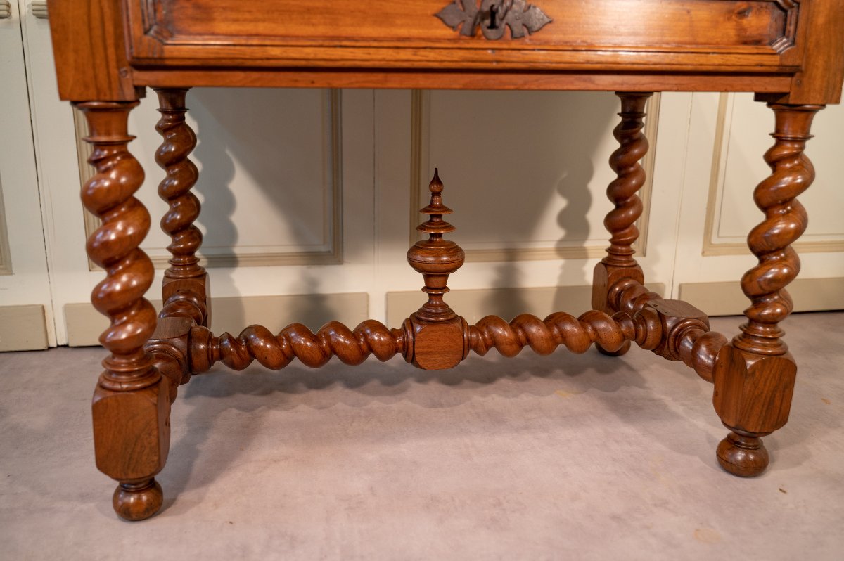 Louis XIII Bordeaux Writing Table-photo-4