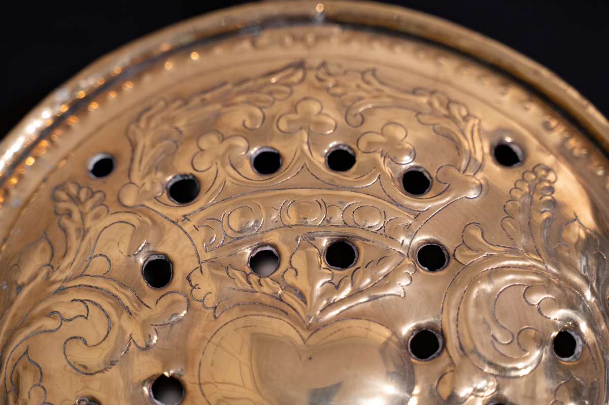 18th Century Brass Basin-photo-3