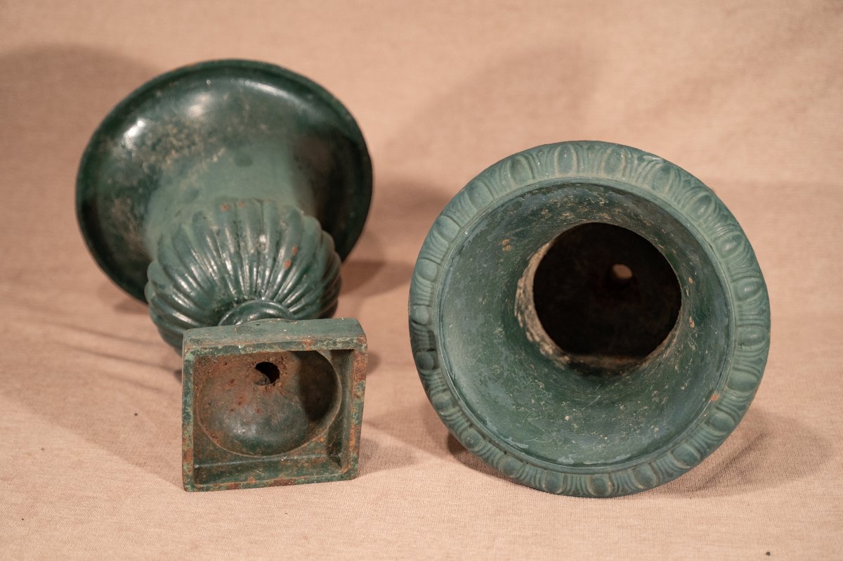 Pair Of Medici Vases-photo-3