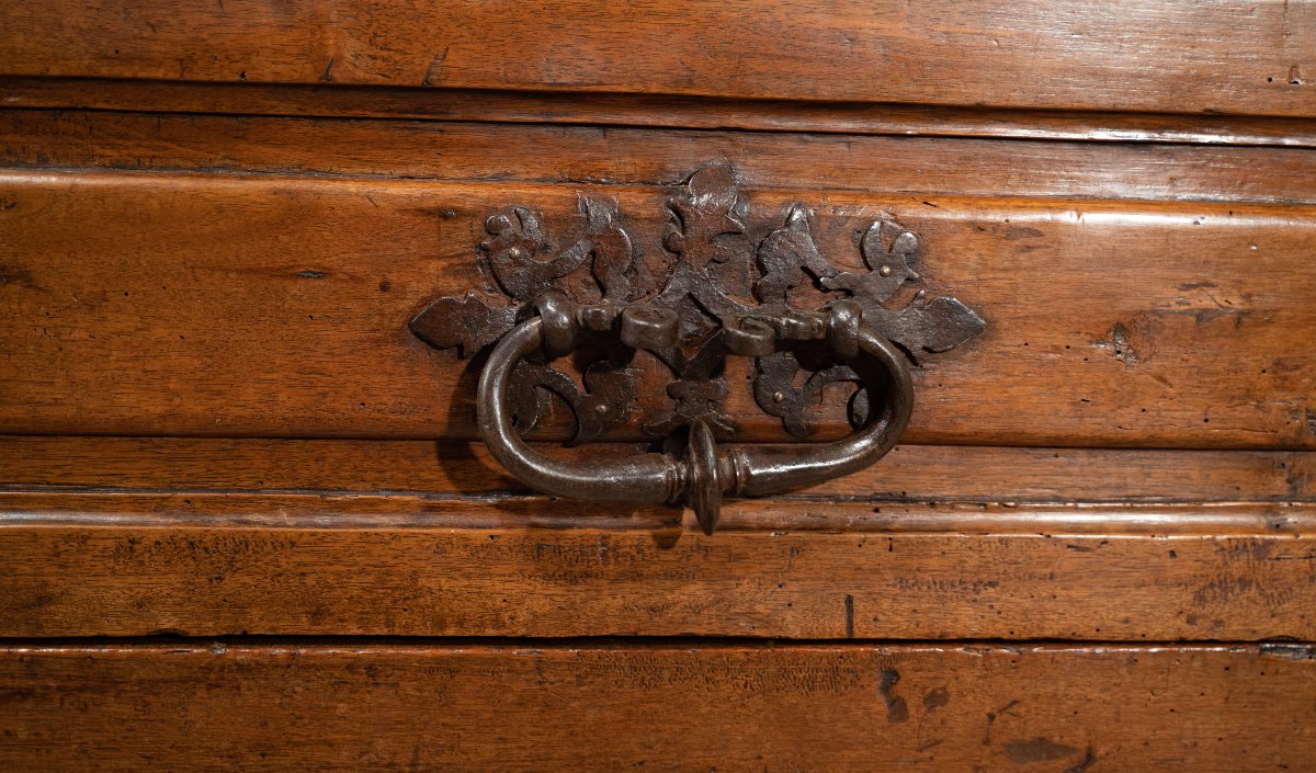 Commode-chasublier à dosseret 17ème-photo-4