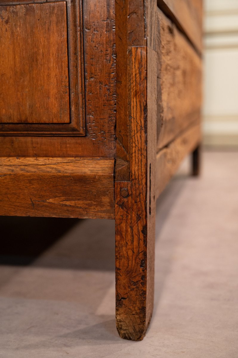 Commode-chasublier à dosseret 17ème-photo-2