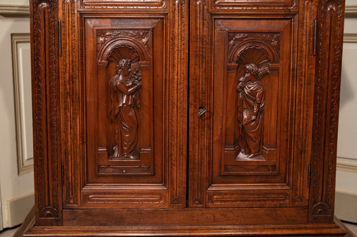 Petit buffet de style Renaissance-photo-4